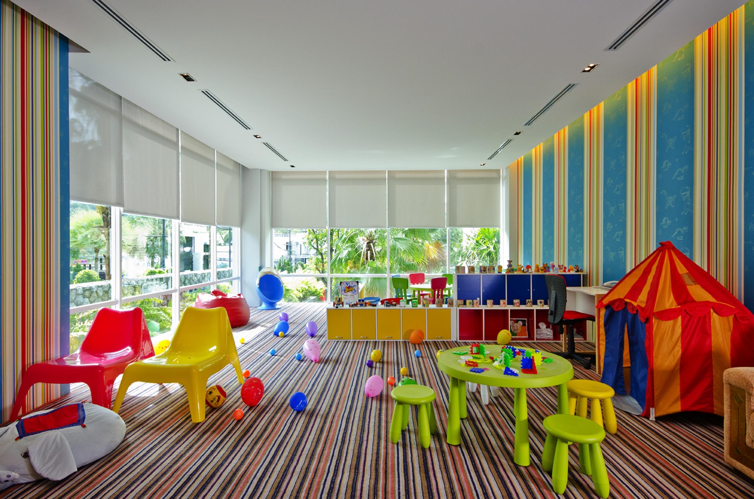 Wyndham Sea Pearl Resort, Phuket Patong المظهر الخارجي الصورة A nursery in Thailand