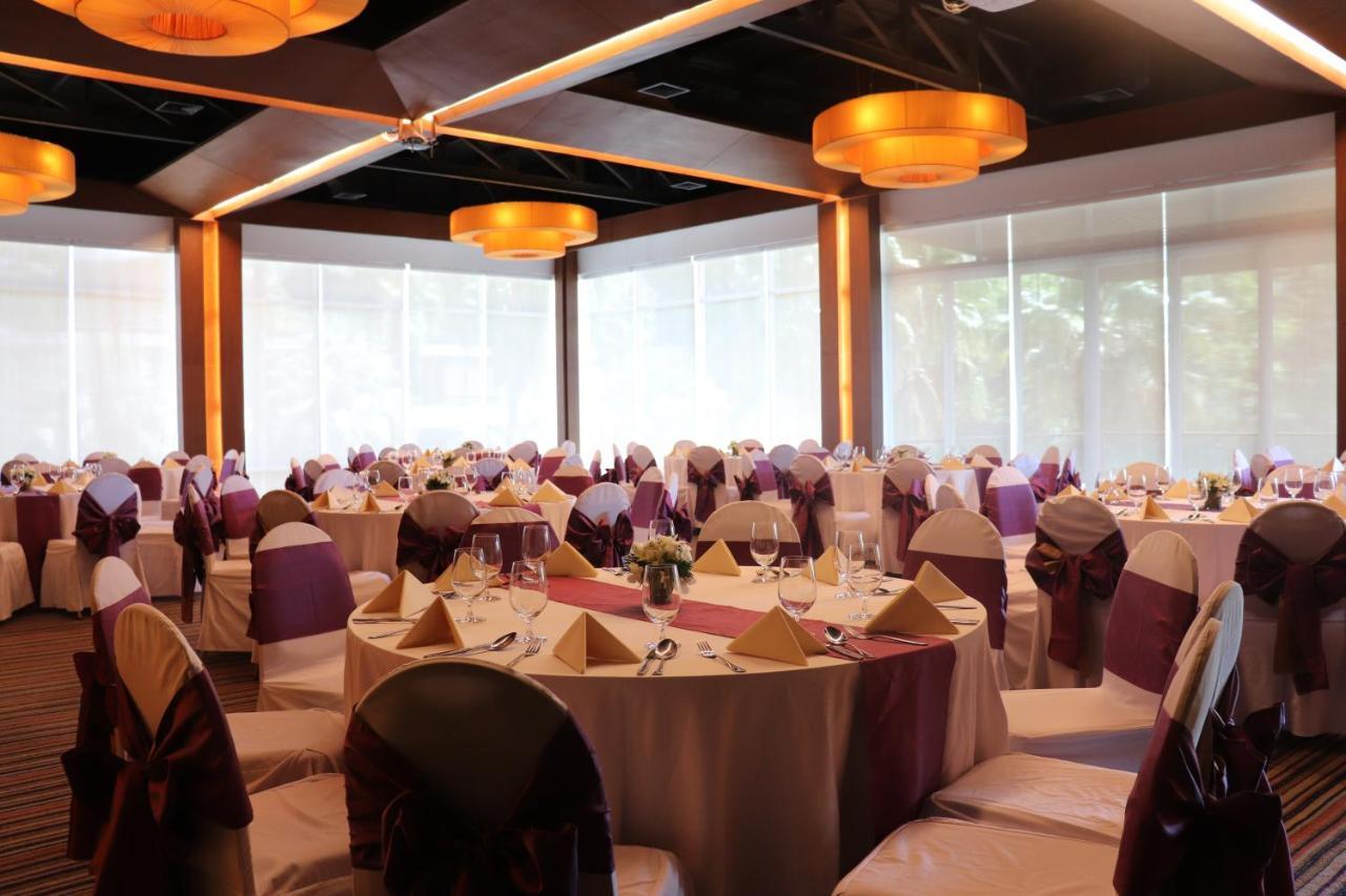 Wyndham Sea Pearl Resort, Phuket Patong المظهر الخارجي الصورة The ballroom